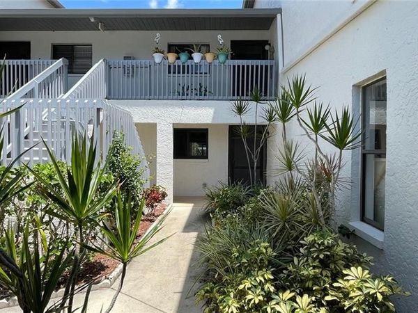 6316 Sugar Bush LN, Unit C, FORT MYERS, FL 33908