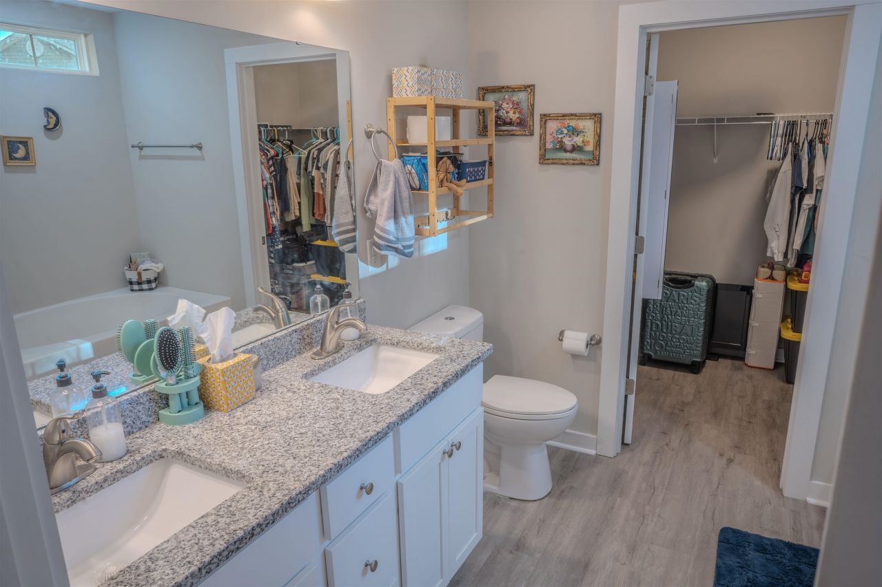 2524 Baronesso Ct. Photo 36