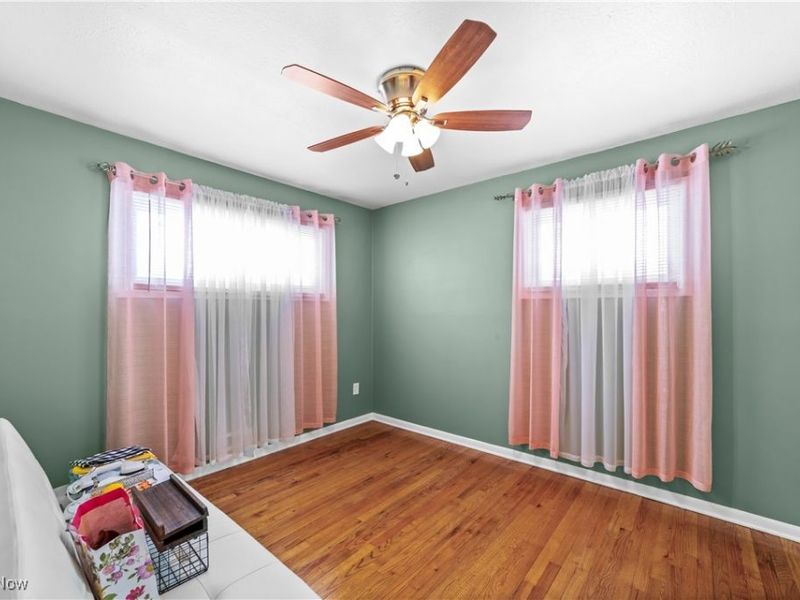 1209 Birch Lane, Cleveland, OH 44109 Photo 17