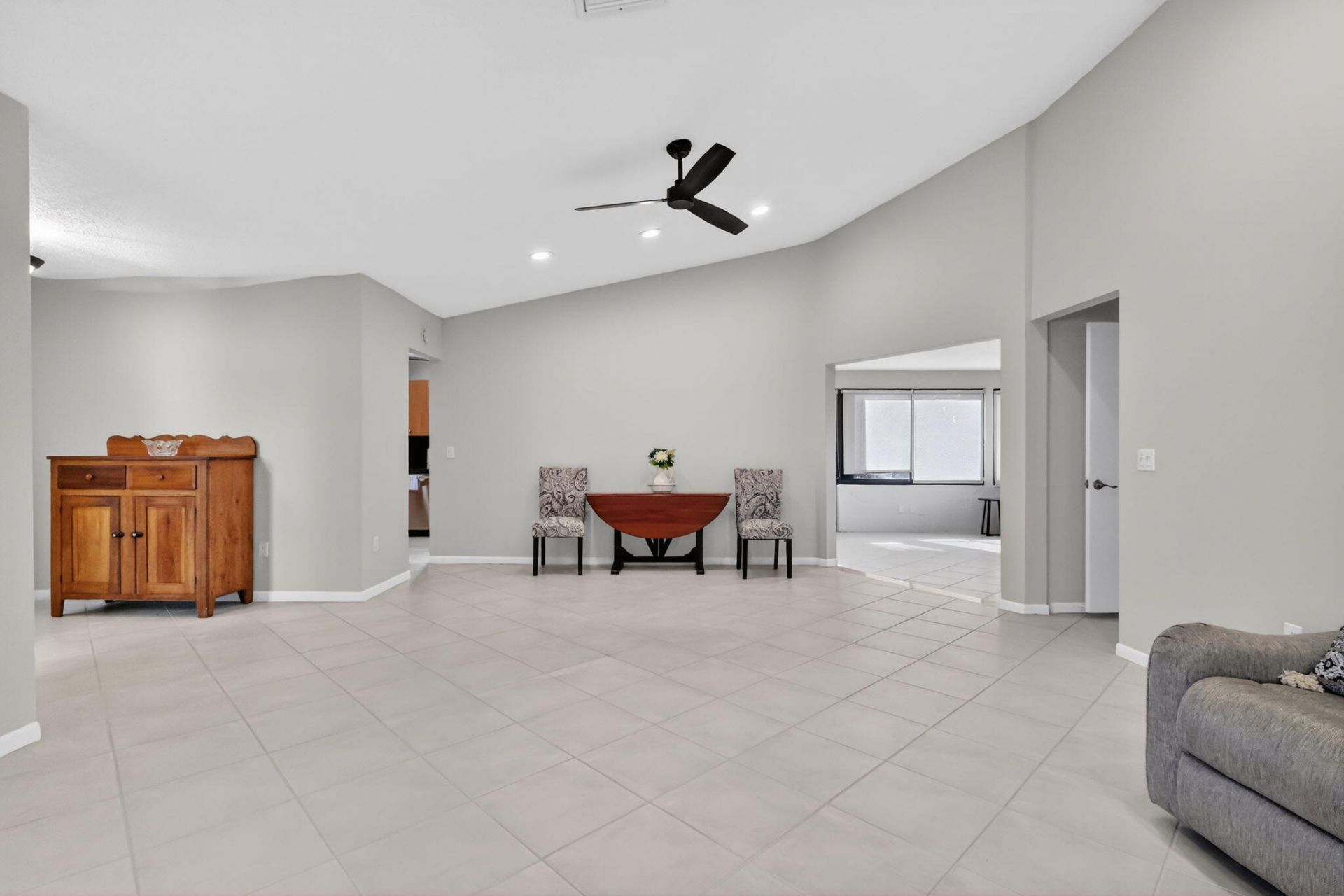 870 NW 32nd Avenue, Delray Beach, FL 33445 Photo