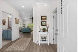 948 Jackline Place photo 4