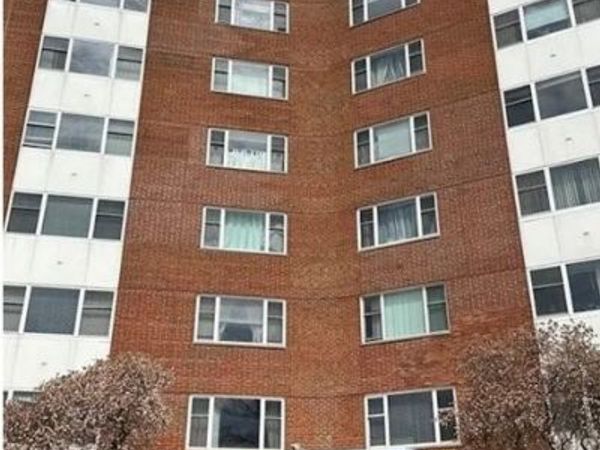 11850 Edgewater Drive, Unit 114, Lakewood, OH 44107