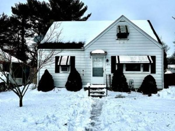 215 DEPTFORD ROAD, GLASSBORO, NJ 08028