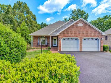131 STONEY MILL RD, Rocky Mount, VA 24151
