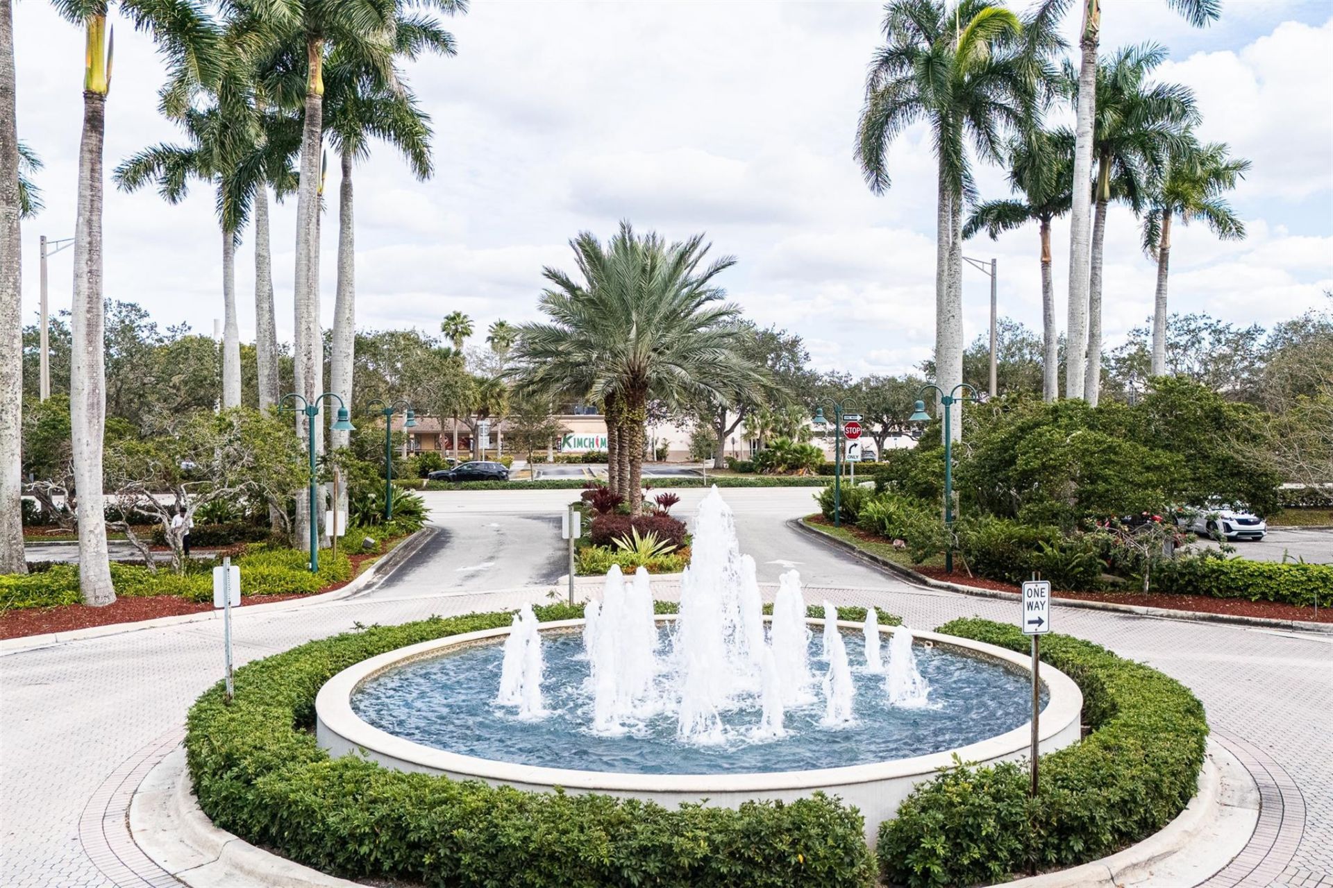 1104 NW 116th Avenue, Coral Springs, FL 33071 Photo