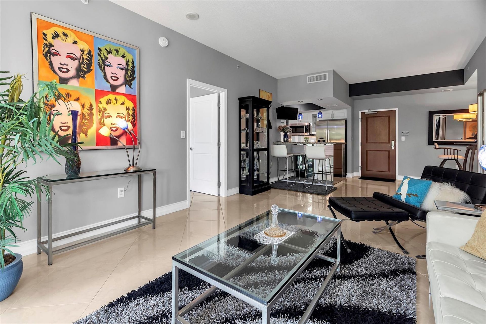 347 N New River Drive, Unit 411, Fort Lauderdale, FL 33301 Photo