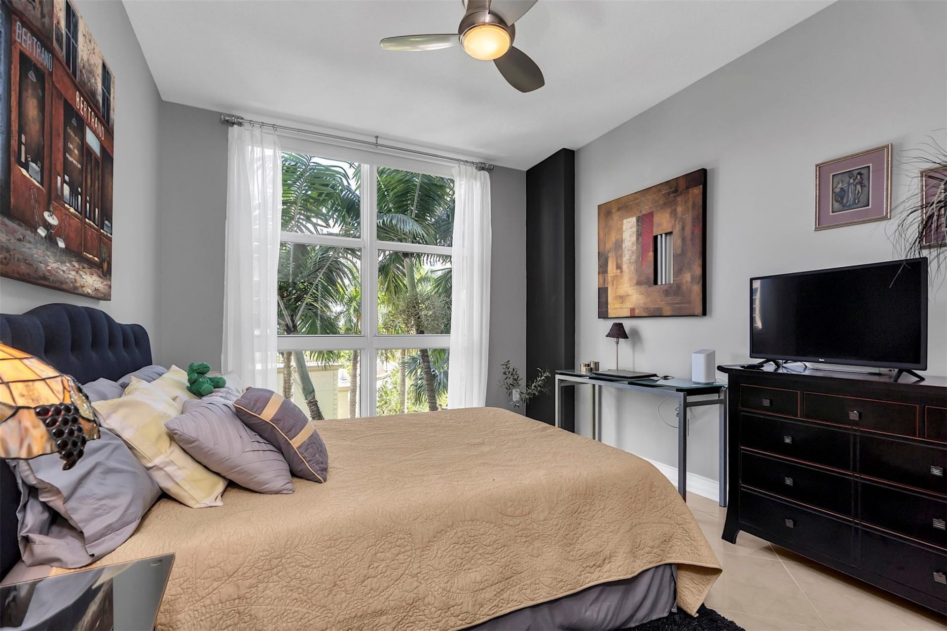 347 N New River Drive, Unit 411, Fort Lauderdale, FL 33301 Photo