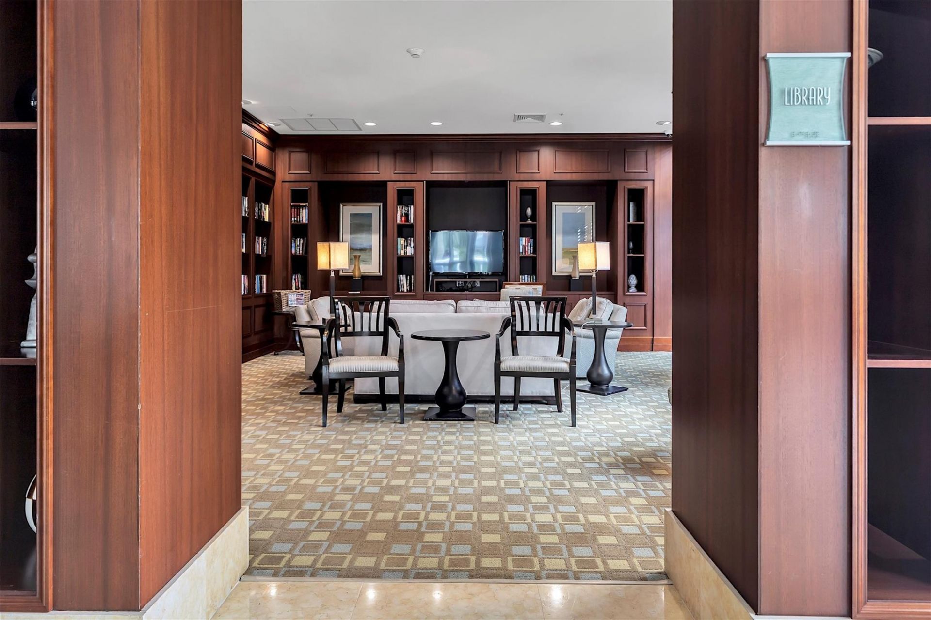 347 N New River Drive, Unit 411, Fort Lauderdale, FL 33301 Photo