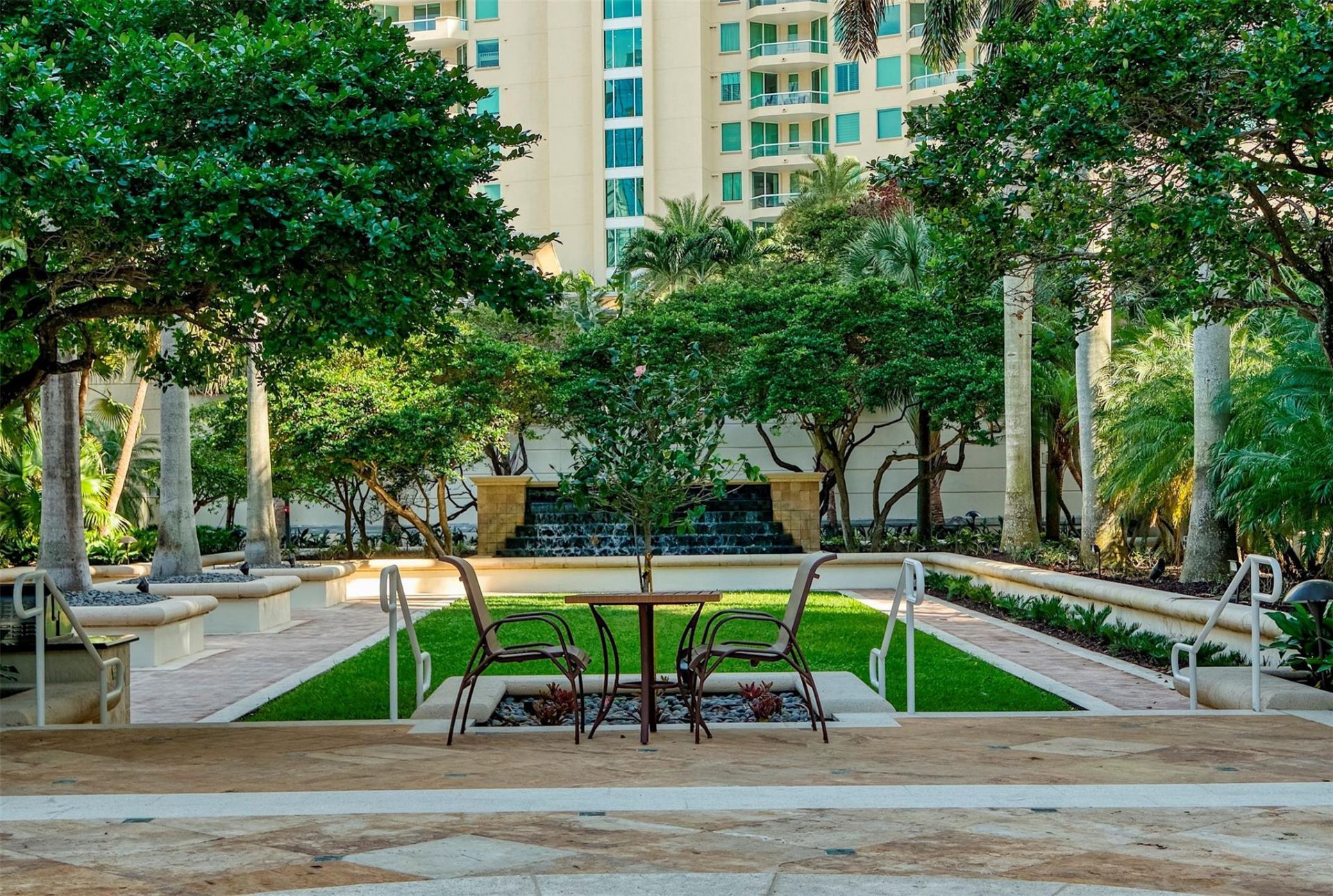 347 N New River Drive, Unit 411, Fort Lauderdale, FL 33301 Photo