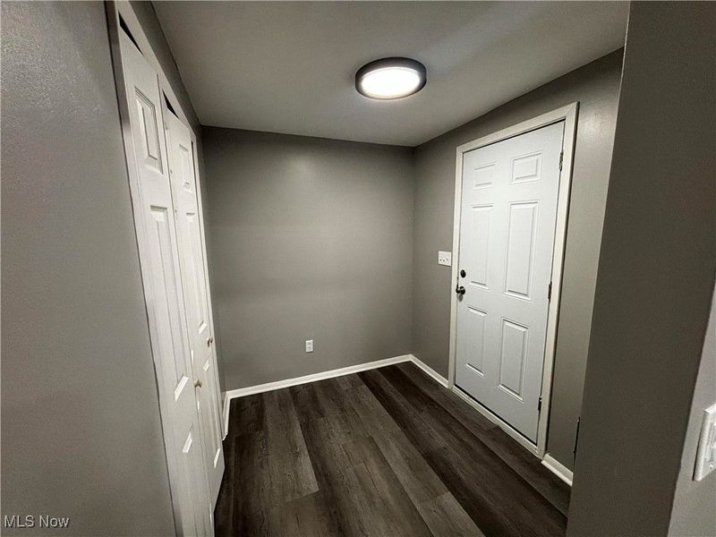 11824 Geraldine Avenue, Cleveland, OH 44111 Photo 17