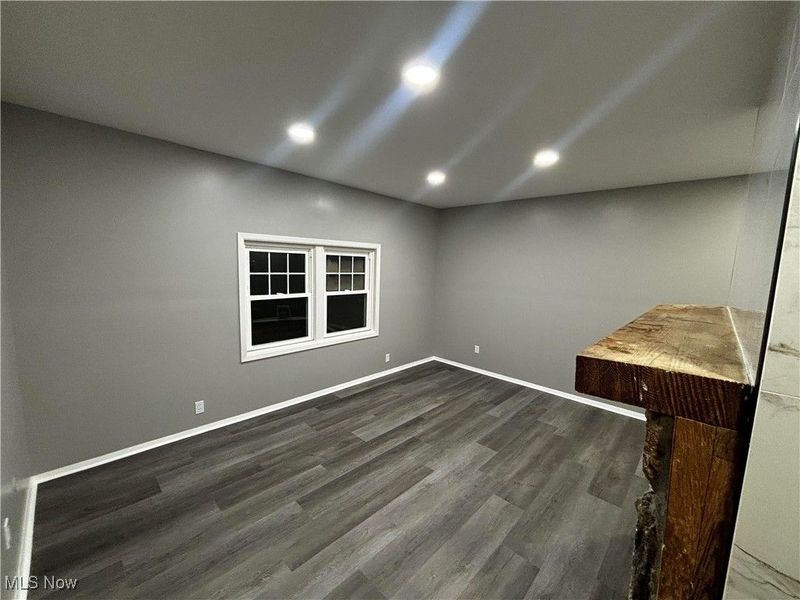 11824 Geraldine Avenue, Cleveland, OH 44111 Photo 24