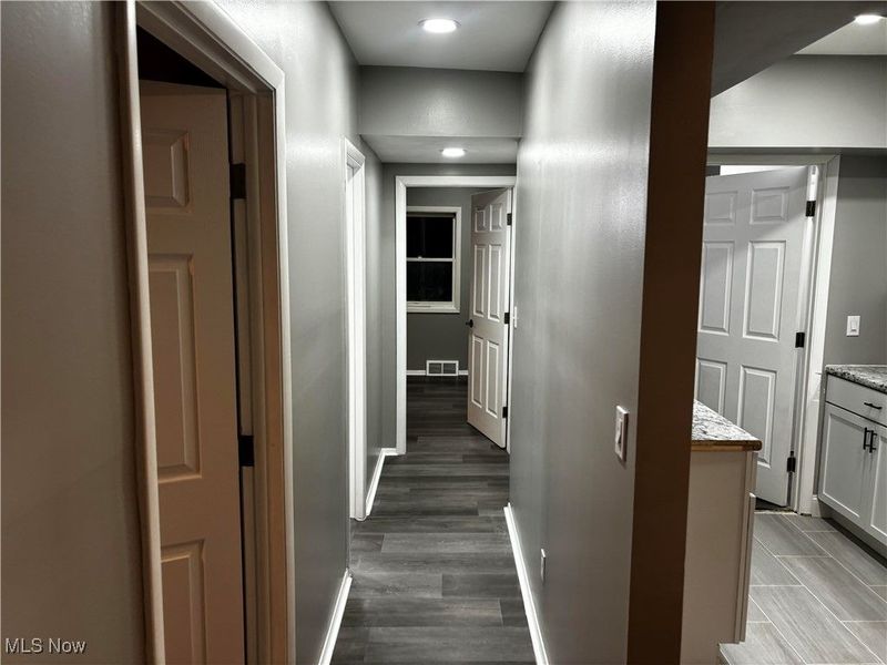 11824 Geraldine Avenue, Cleveland, OH 44111 Photo 28