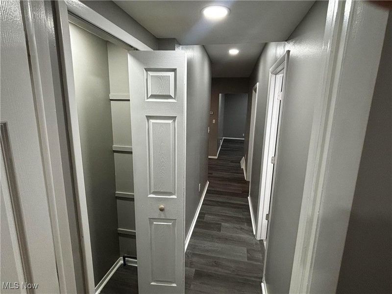 11824 Geraldine Avenue, Cleveland, OH 44111 Photo 31