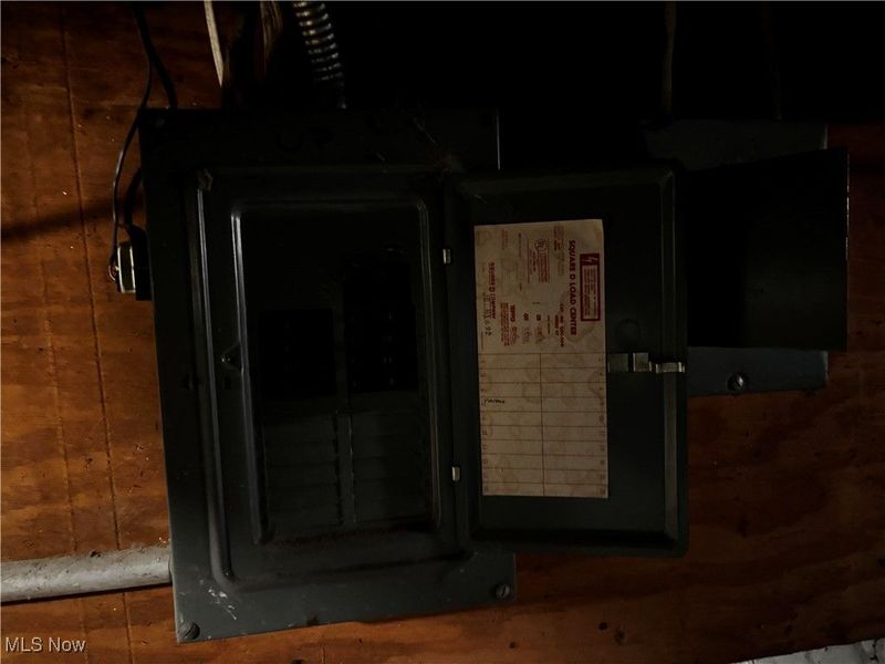 11824 Geraldine Avenue, Cleveland, OH 44111 Photo 38