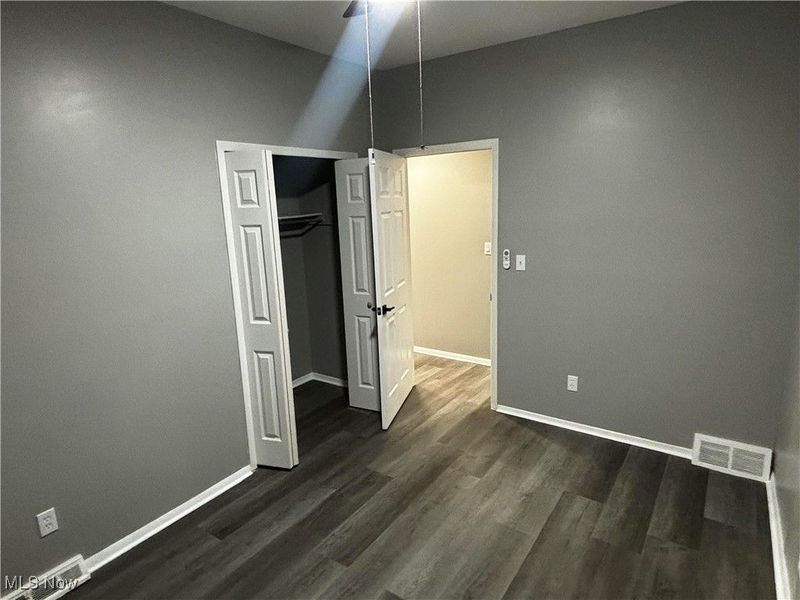 11824 Geraldine Avenue, Cleveland, OH 44111 Photo 7