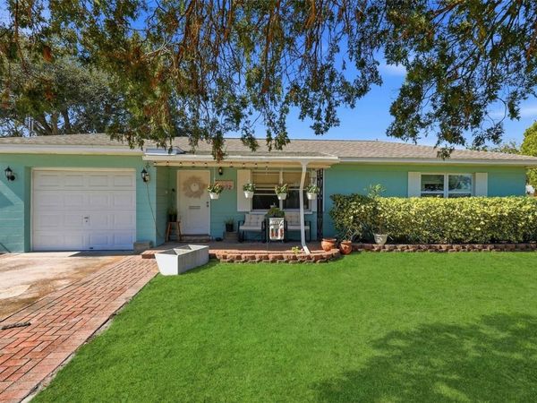 3992 62ND STREET N, ST PETERSBURG, FL 33709