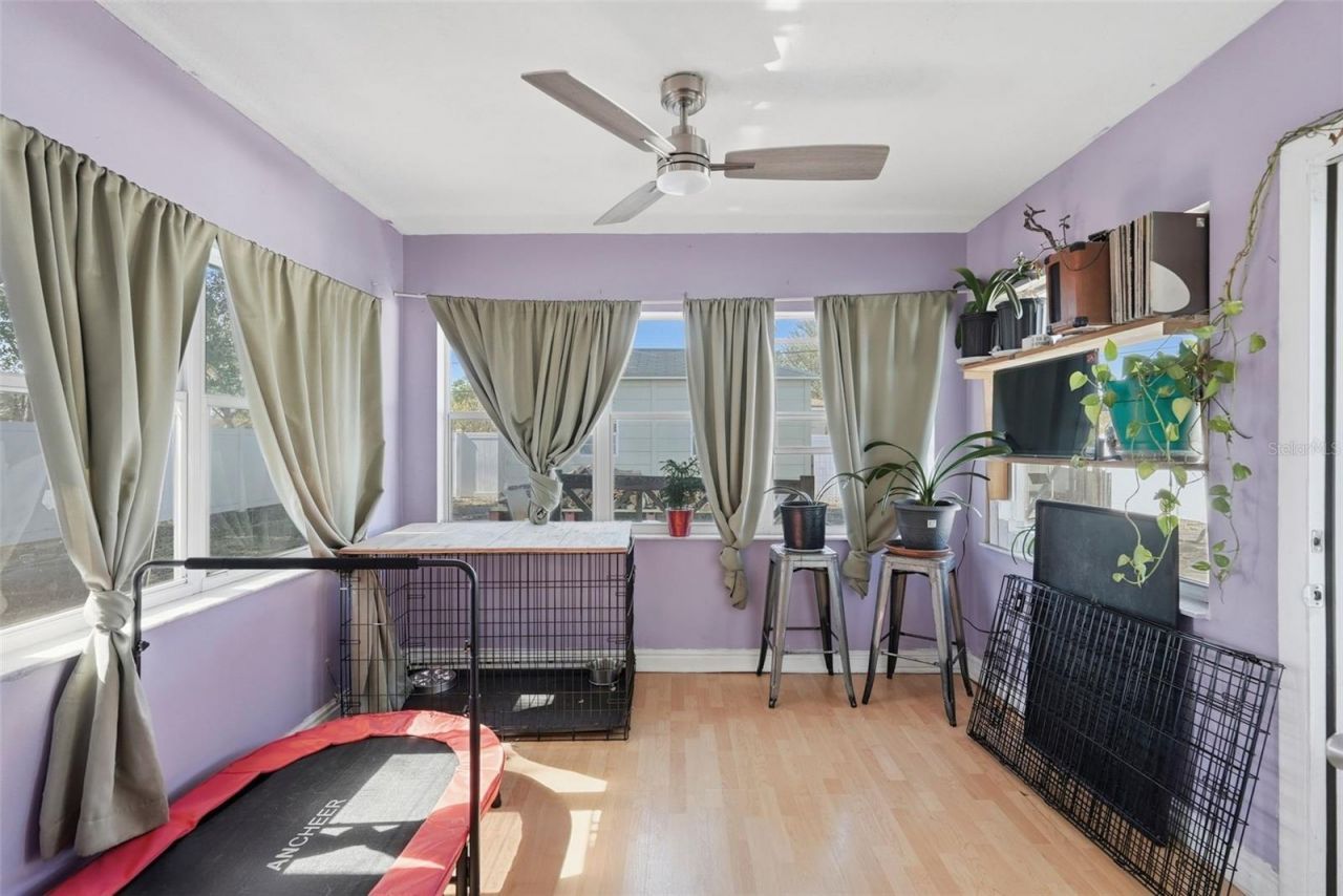 3992 62nd Street N, Saint Petersburg, FL 33709 Photo