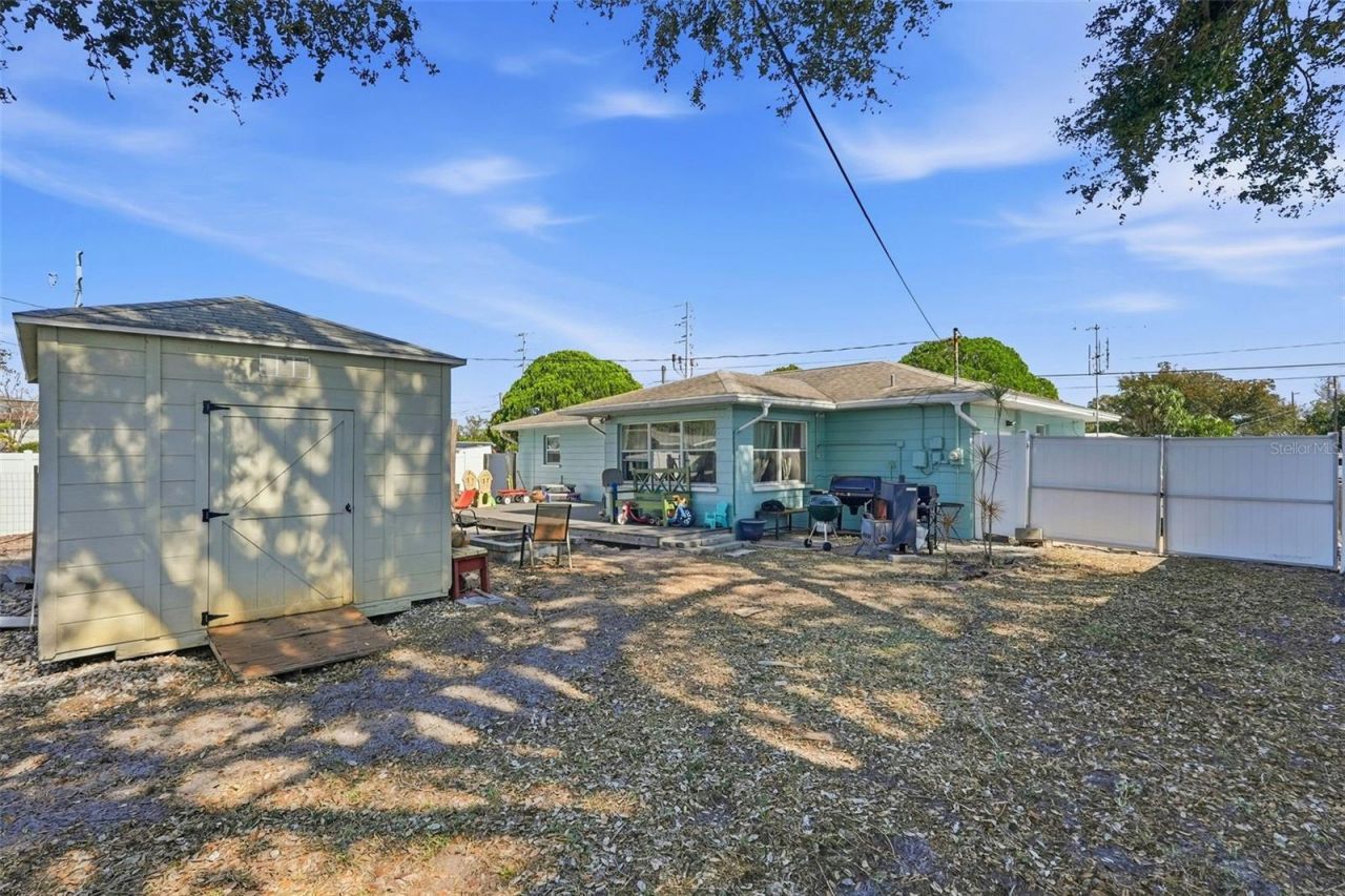 3992 62nd Street N, Saint Petersburg, FL 33709 Photo