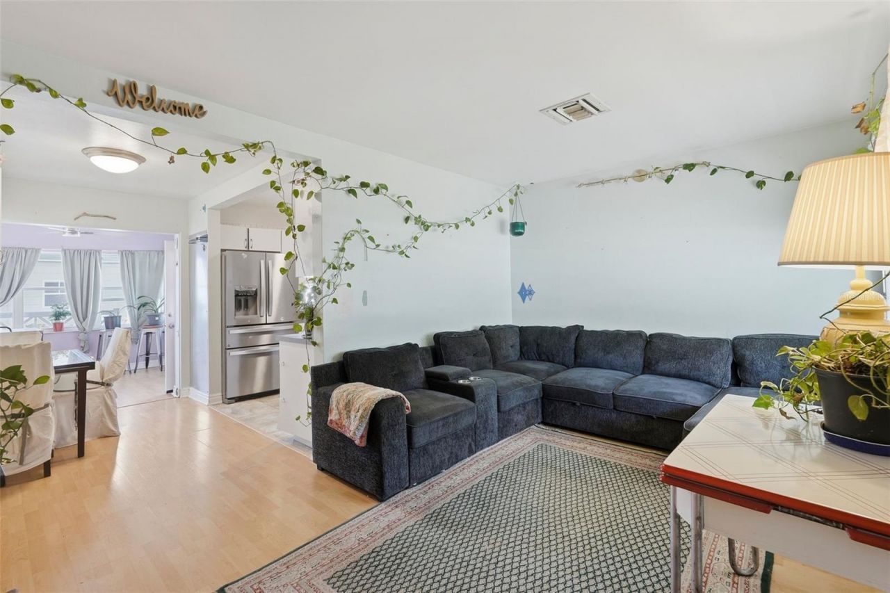 3992 62nd Street N, Saint Petersburg, FL 33709 Photo