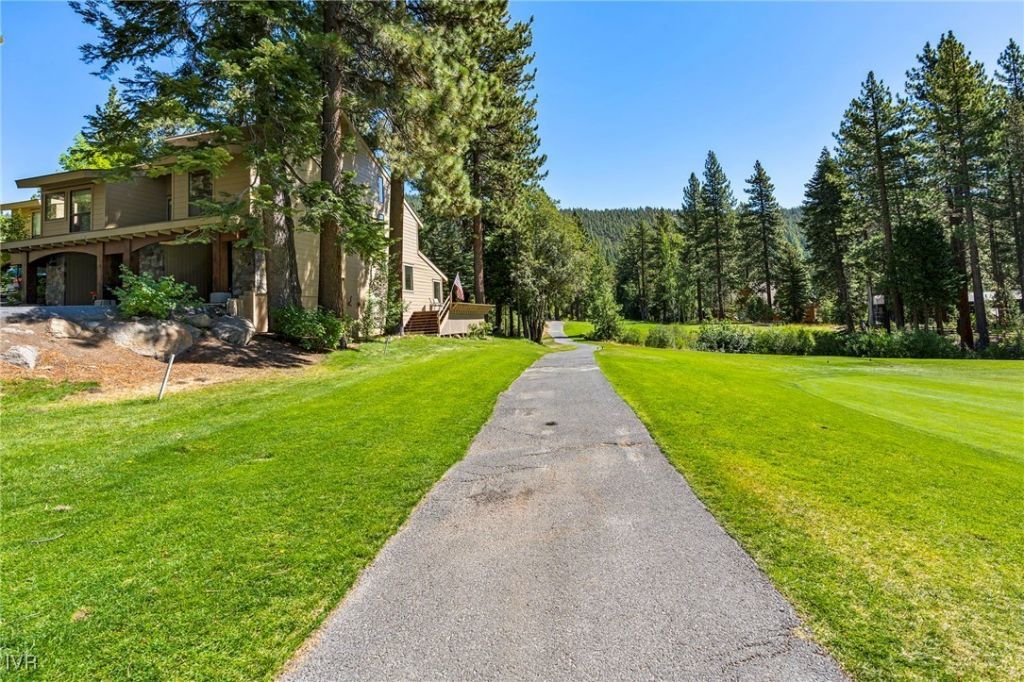 954 Fairway Blvd., Unit 4, Incline Village, NV 89451 Photo