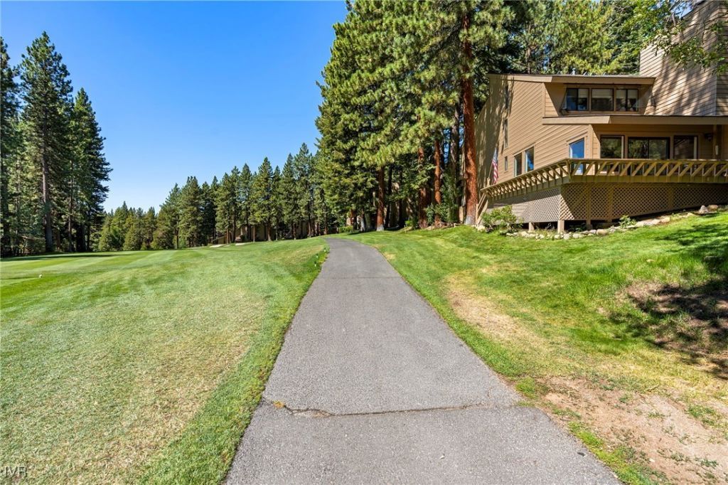 954 Fairway Blvd., Unit 4, Incline Village, NV 89451 Photo