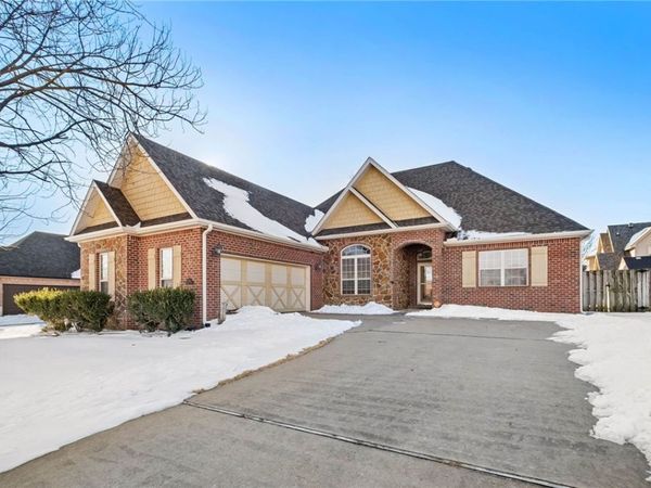 587 Bordeaux Avenue, Springdale, AR 72764