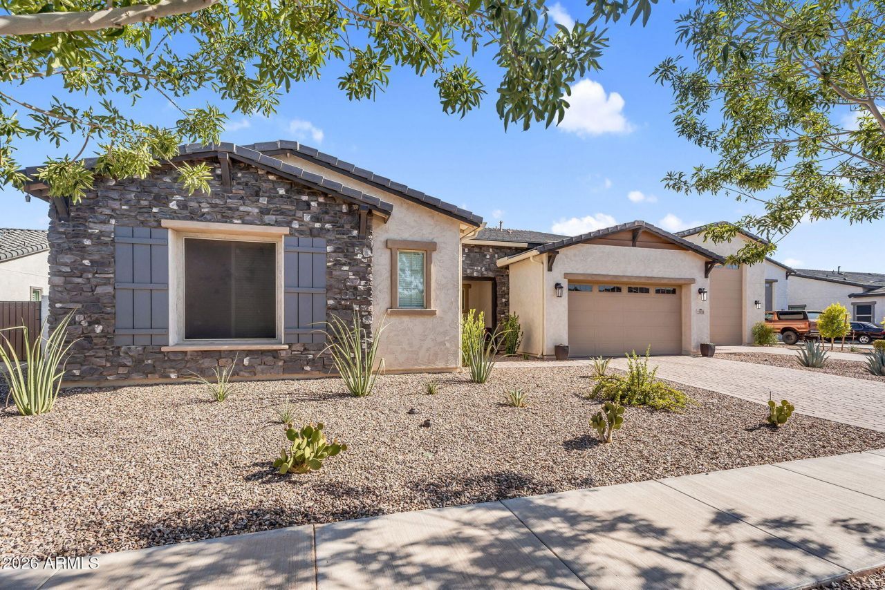 22933 E Camacho Road, Queen Creek, AZ 85142 Main Photo