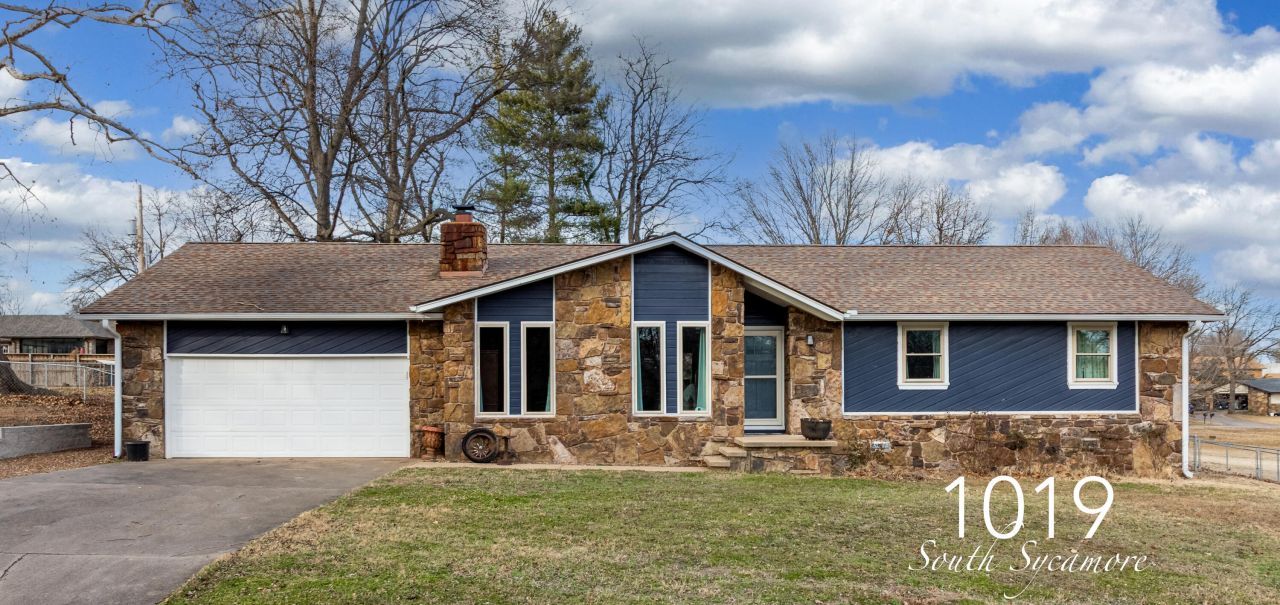 1019 S Sycamore, Grove, OK 74344 Main Photo