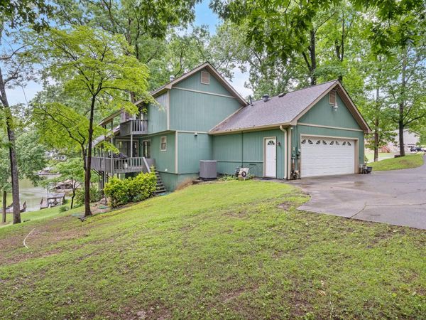 7321 Coastal Drive, Harrison, TN 37341
