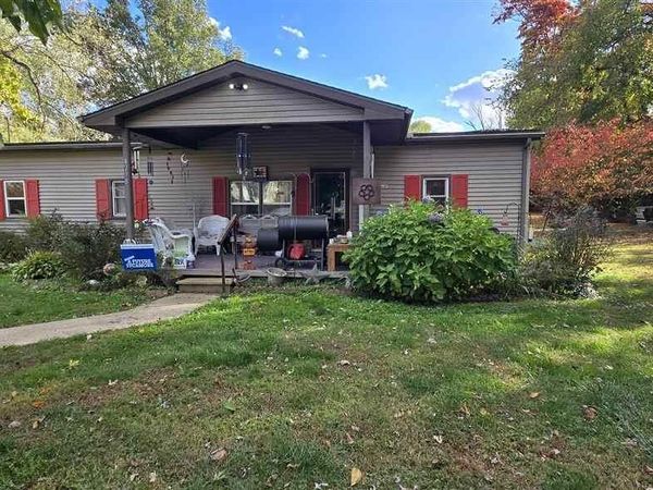 4298 W Goodson Avenue, West Terre Haute, IN 47885