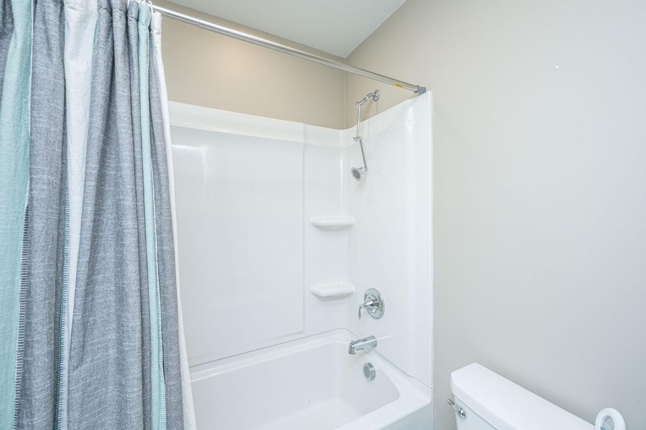 9905 Pin Cherry Court Photo 48