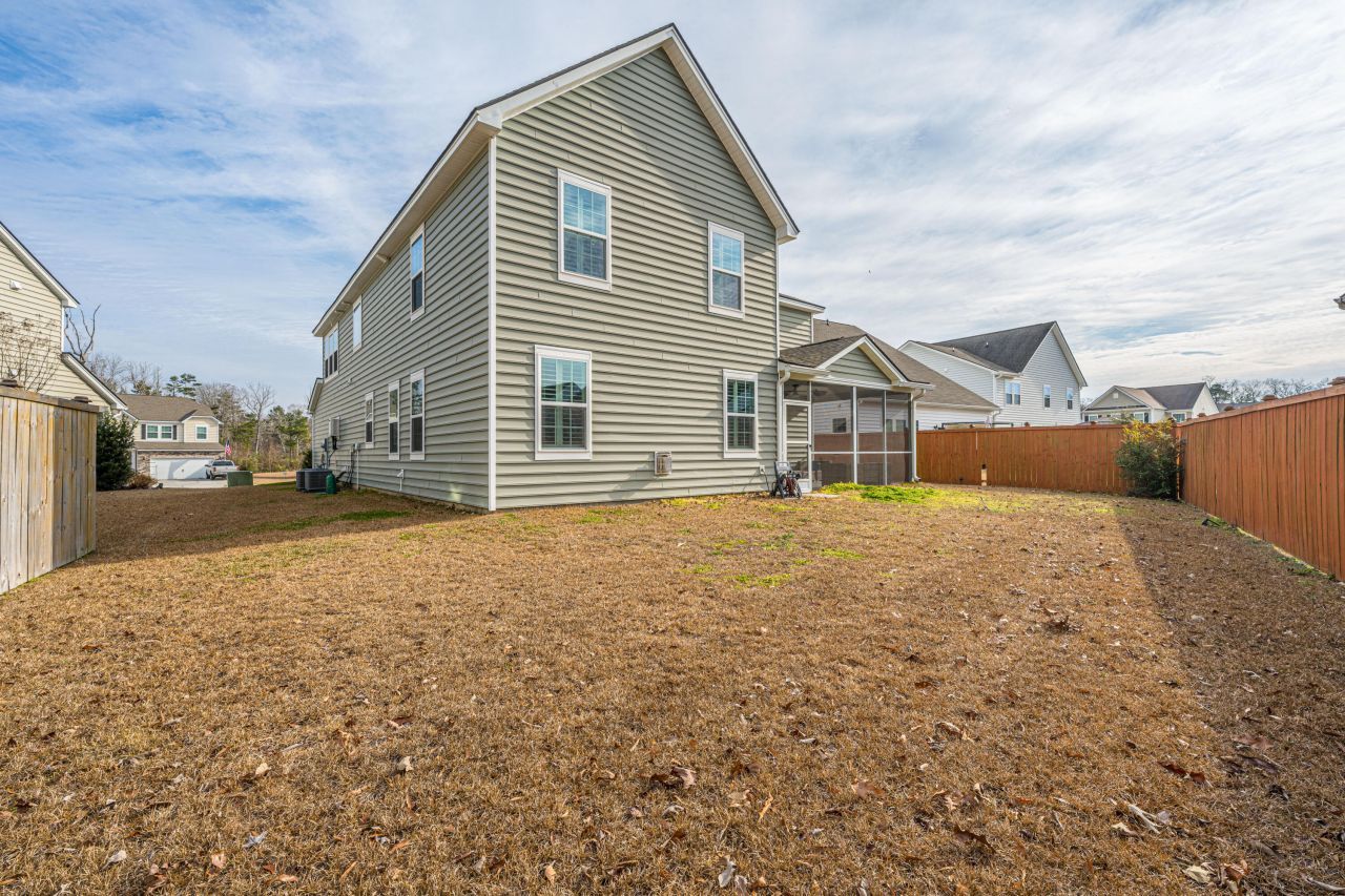 9905 Pin Cherry Court Photo 50