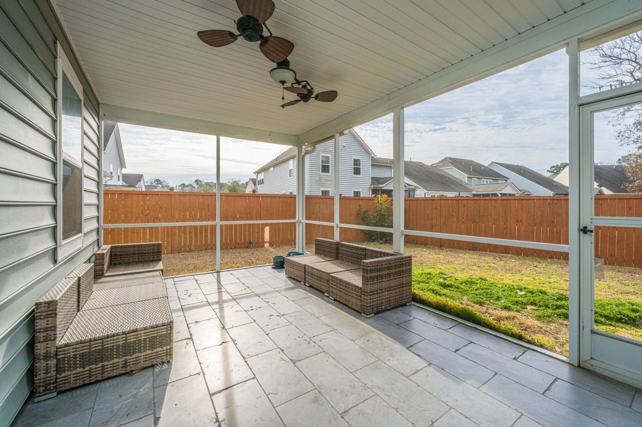 9905 Pin Cherry Court Photo 52