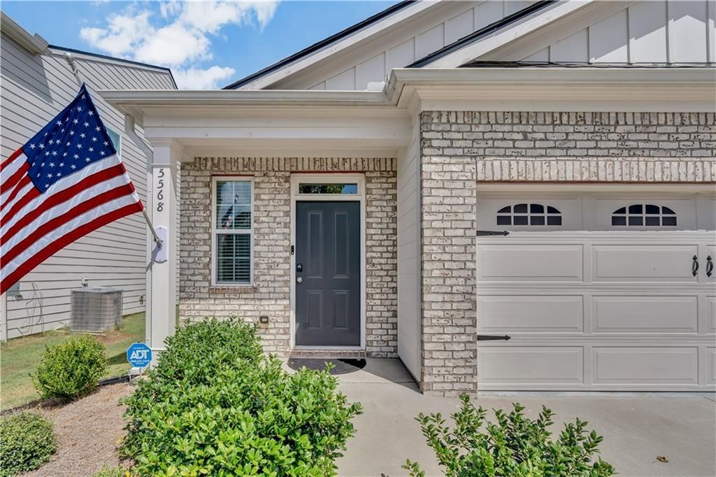 5568 Foxglove Way, Oakwood, GA 30566 Main Photo