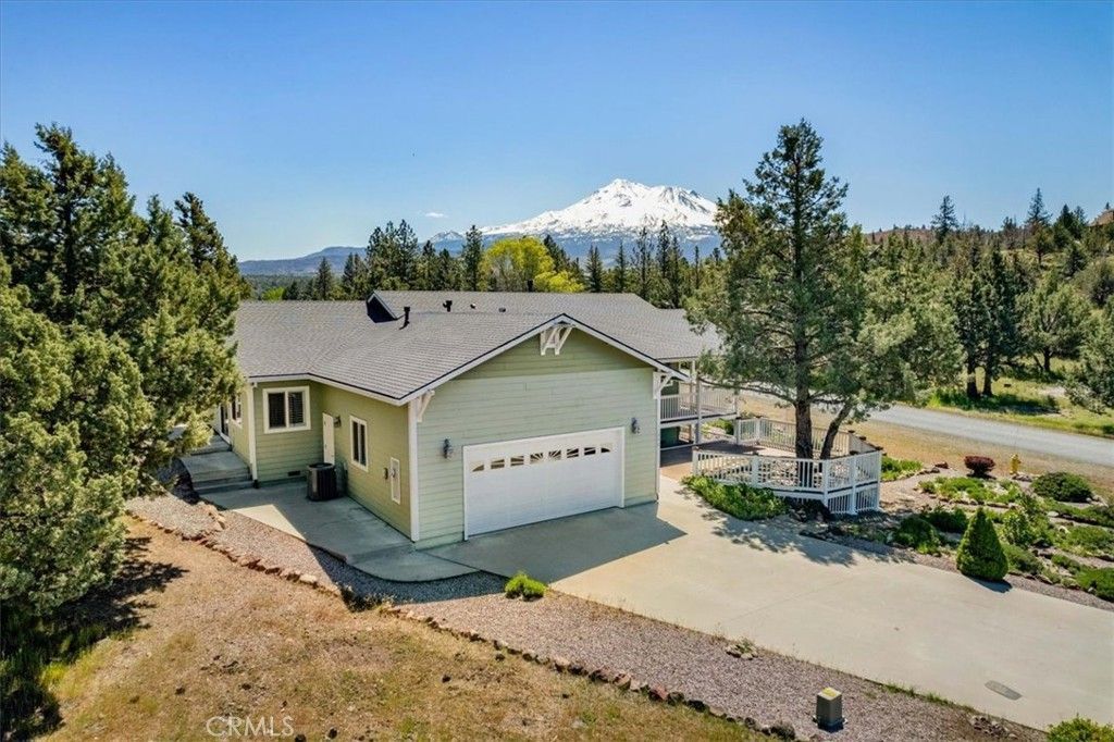 16840 Antler Way, Weed, CA 96094 Main Photo