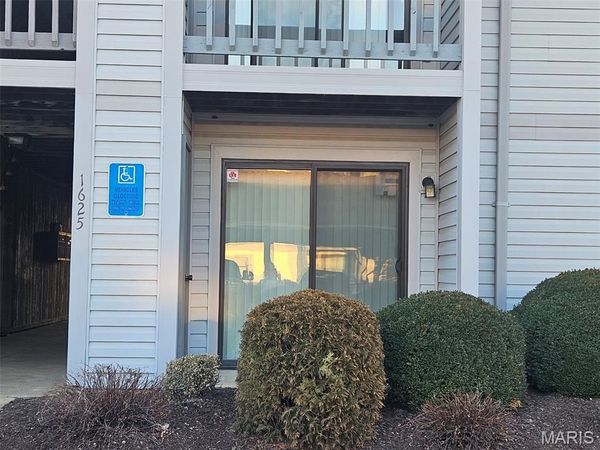 1625 Summergate Parkway, Unit G, St Peters, MO 63303
