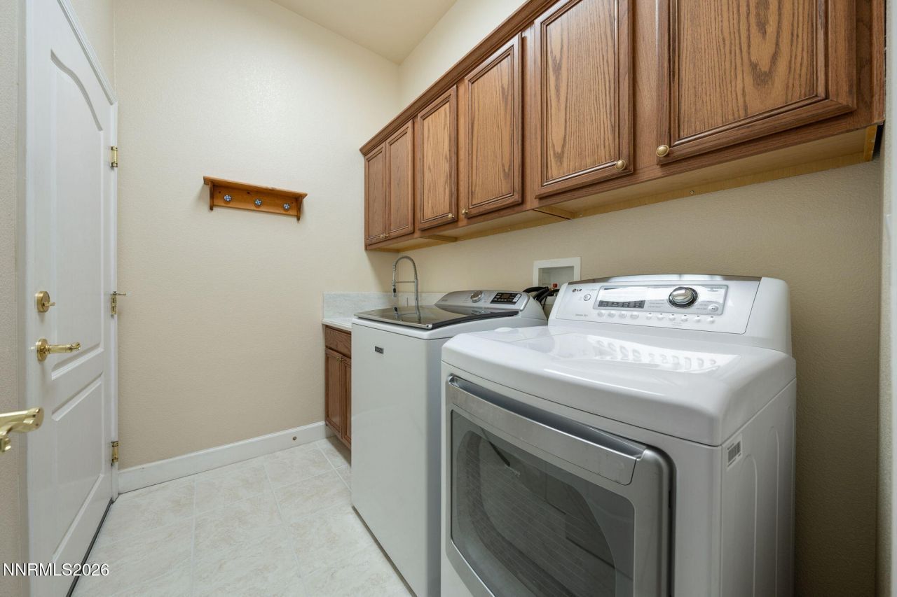 3356 Dog Leg Drive, Minden, NV 89423 Photo