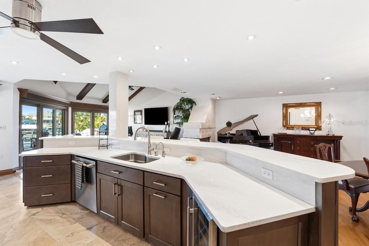 740 Pinellas Bayway S, Tierra Verde, FL 33715 Photo