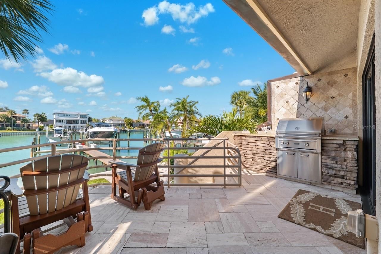 740 Pinellas Bayway S, Tierra Verde, FL 33715 Photo