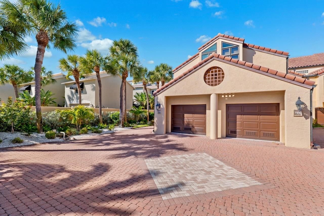 740 Pinellas Bayway S, Tierra Verde, FL 33715 Photo