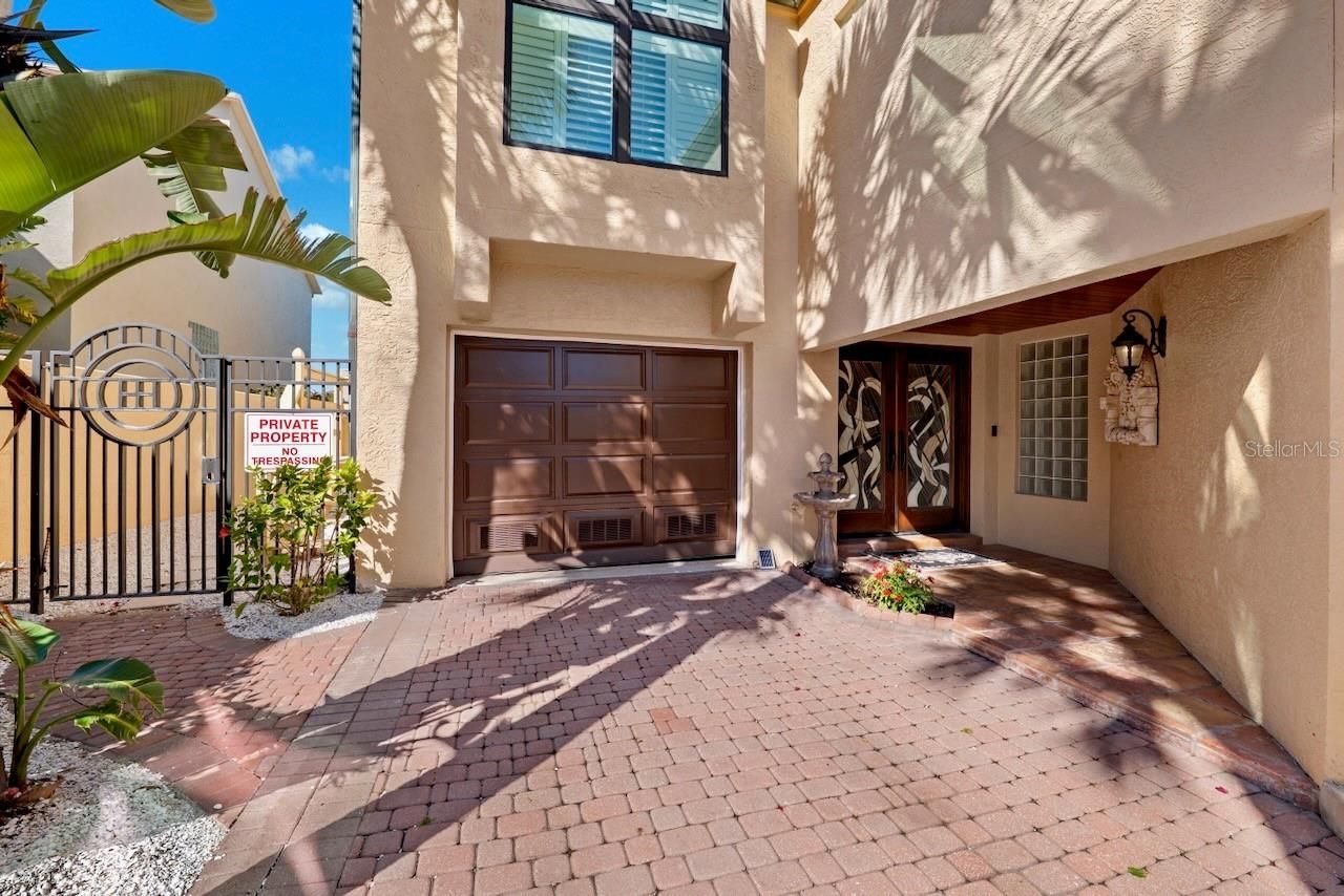 740 Pinellas Bayway S, Tierra Verde, FL 33715 Photo