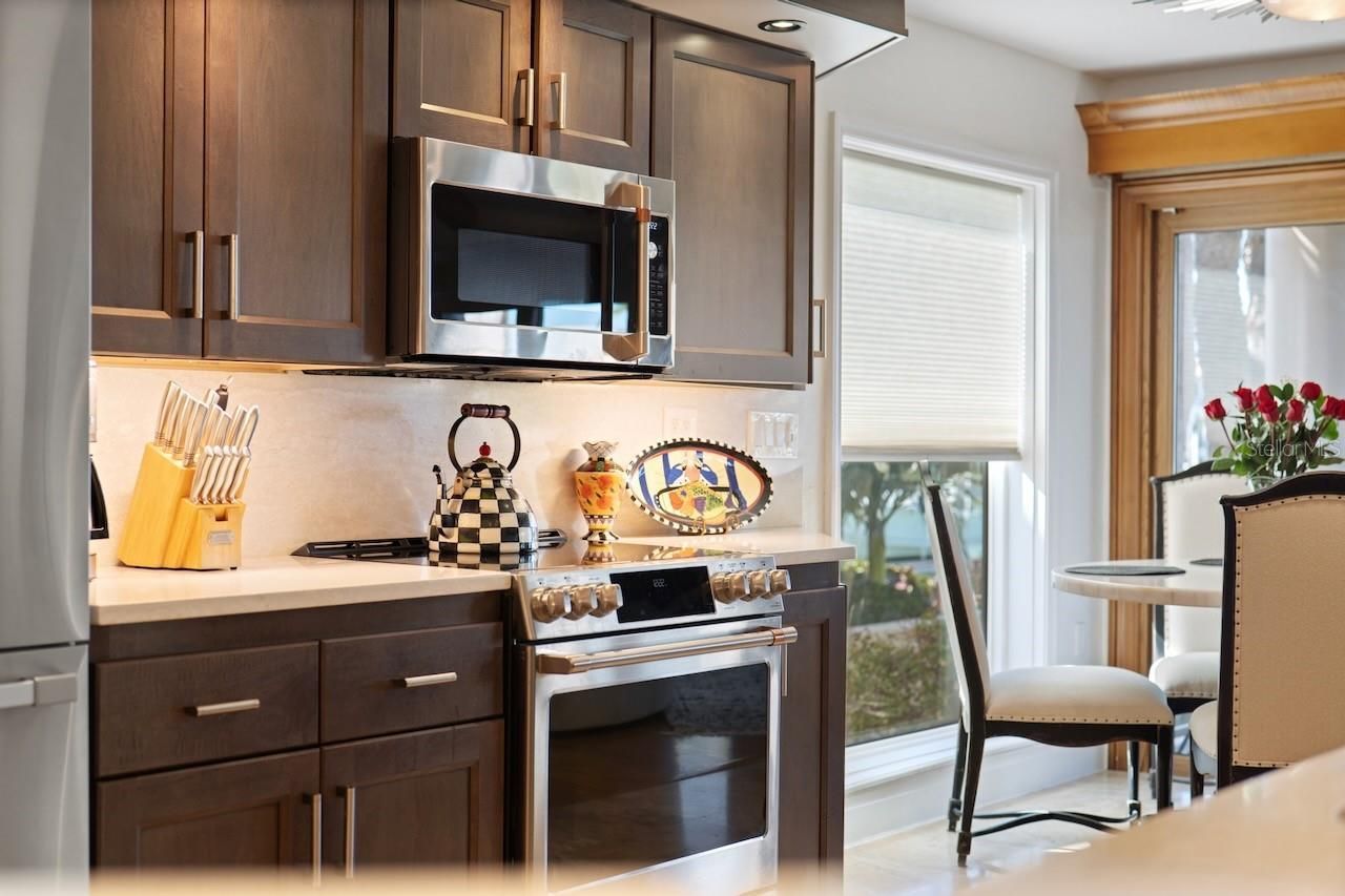 740 Pinellas Bayway S, Tierra Verde, FL 33715 Photo