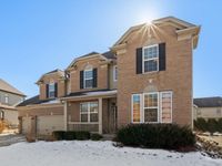 5332 Cedar Drive, Naperville, IL 60564 primary photo