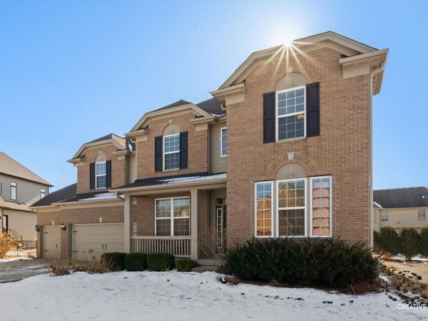 5332 Cedar Drive, Naperville, IL 60564