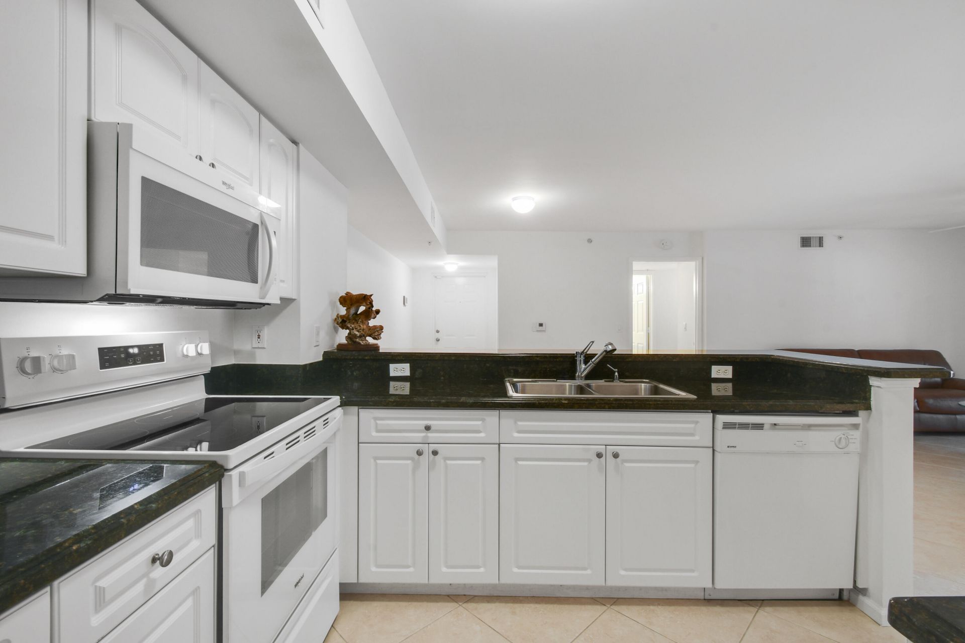 242 Village Boulevard, Unit 2203, Tequesta, FL 33469 Photo