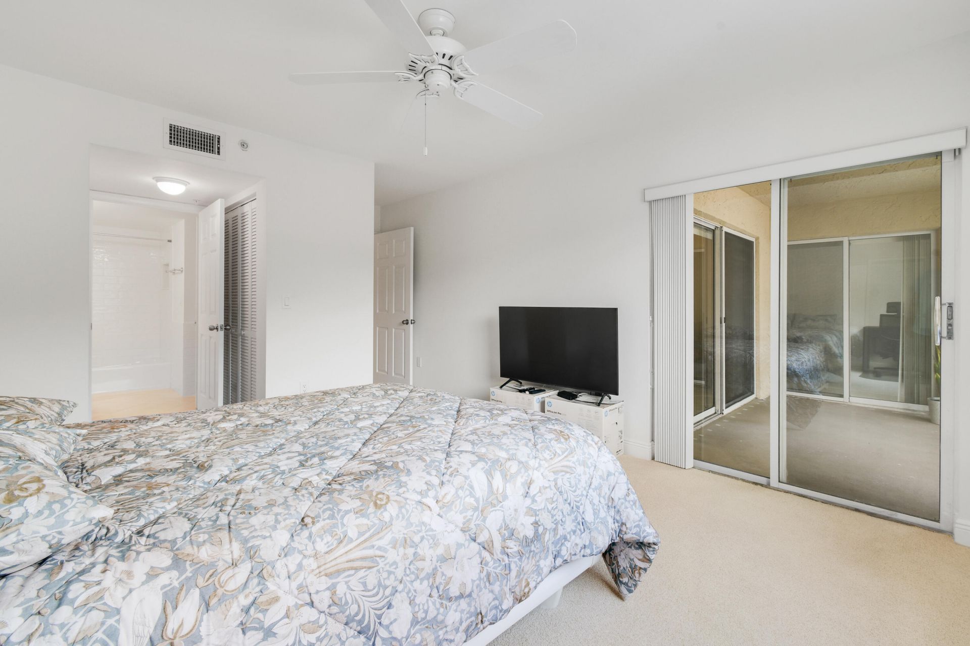 242 Village Boulevard, Unit 2203, Tequesta, FL 33469 Photo