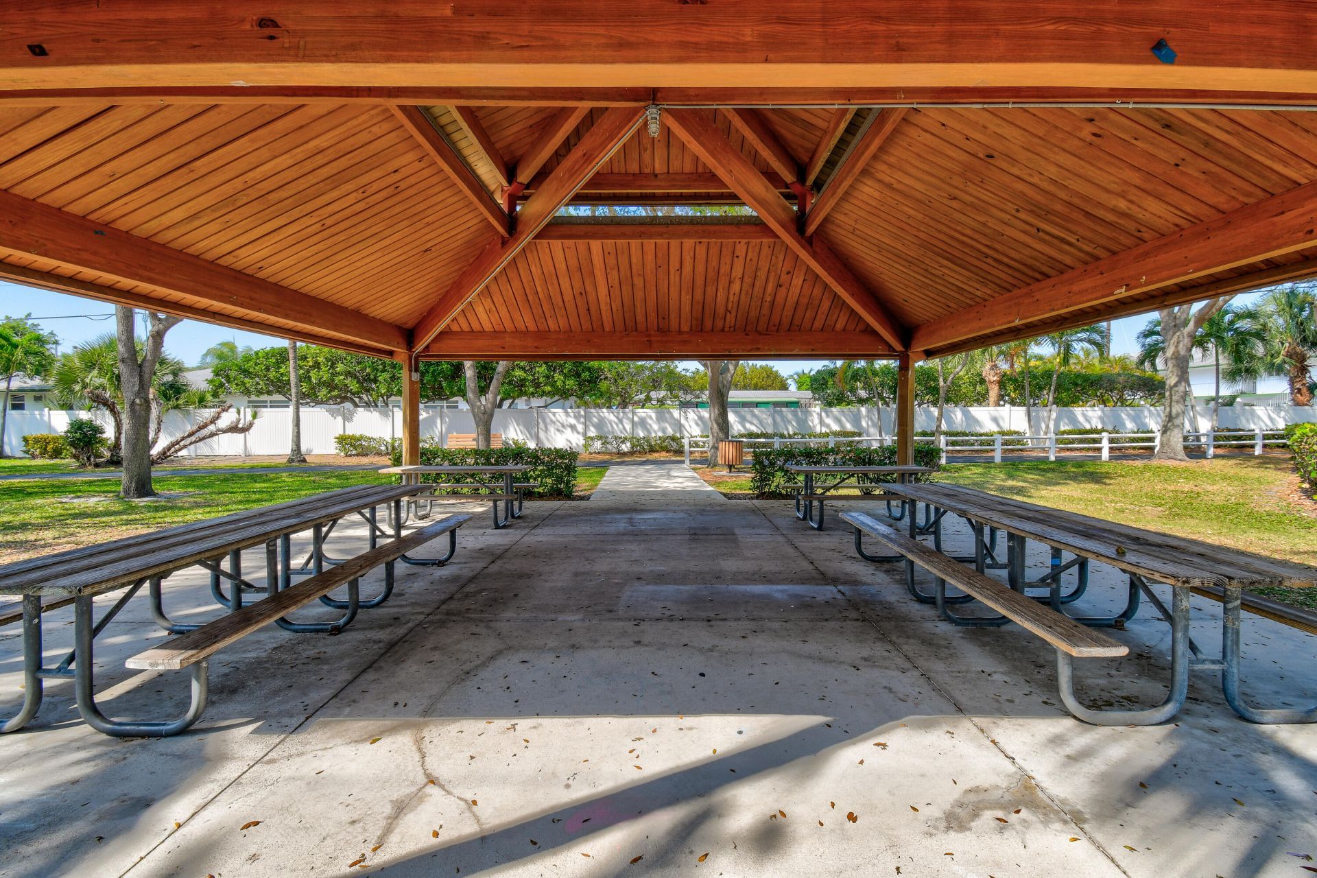 242 Village Boulevard, Unit 2203, Tequesta, FL 33469 Photo