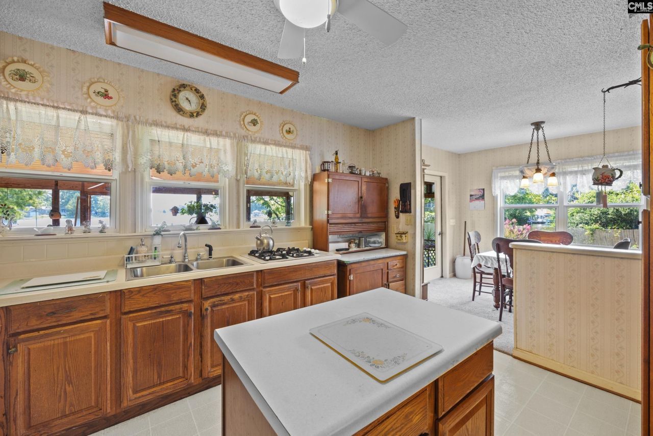 255 Mallard Cove Road Photo 19