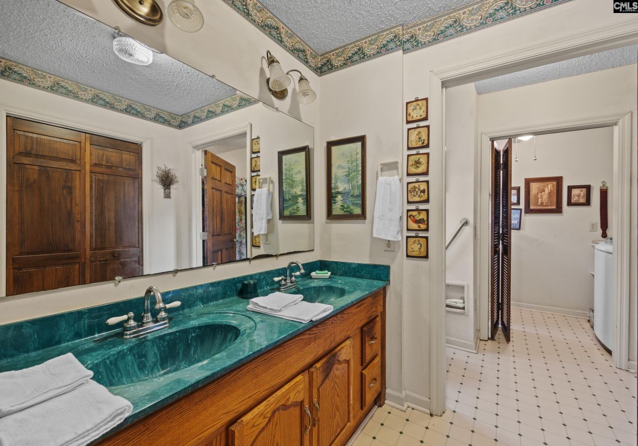 255 Mallard Cove Road Photo 29