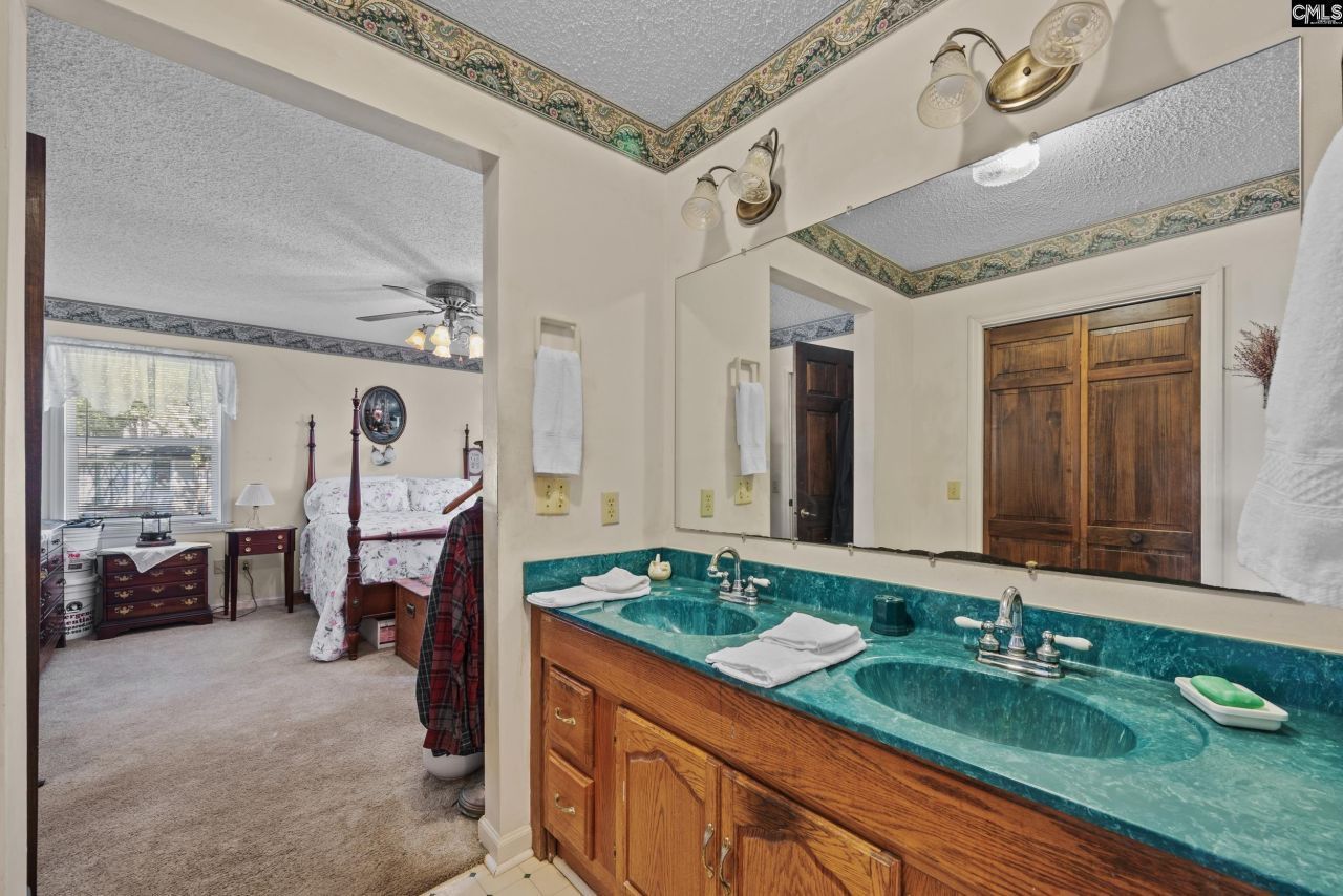 255 Mallard Cove Road Photo 30